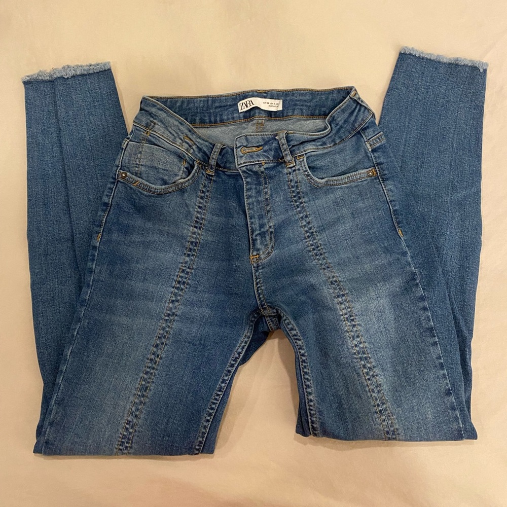Zara skinny jeans with detail